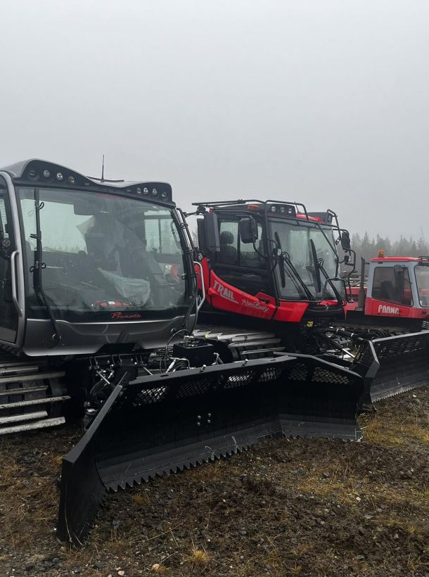 Trail Grooming Fleet in Autumn 2025