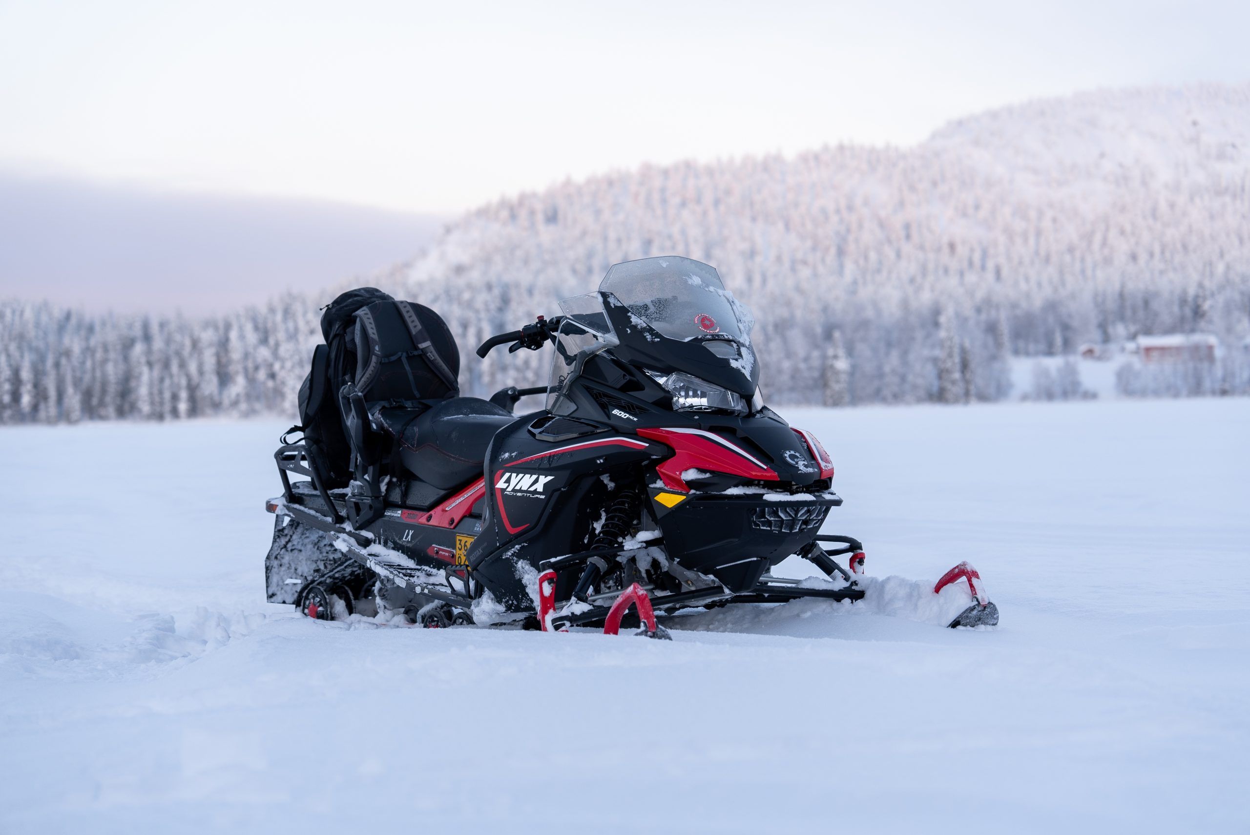 Rent snowmobile at ruka